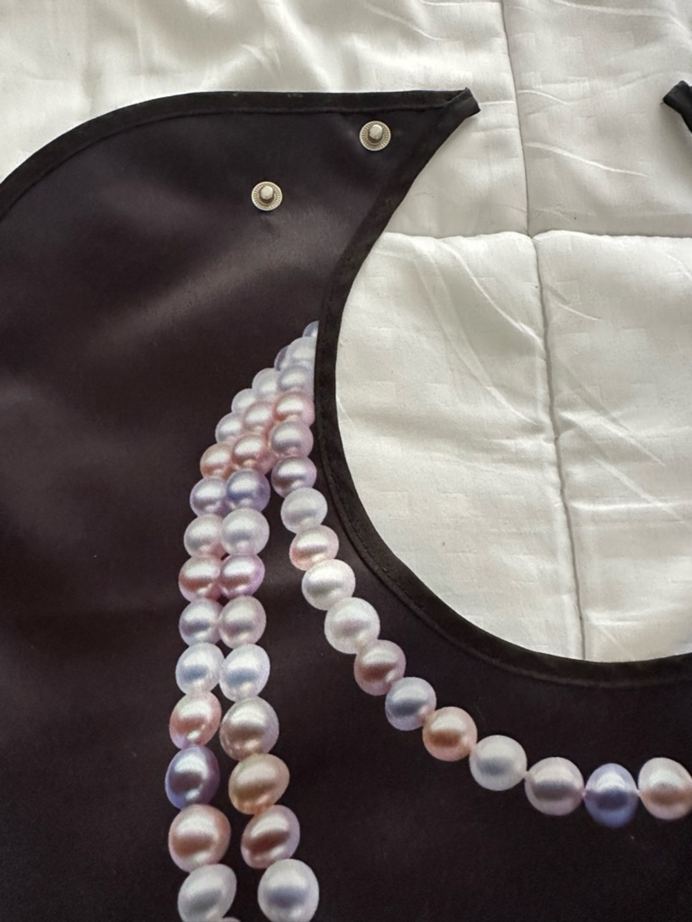 Adult Women’s Novelty Bibs, OS - Picture 3 of 6